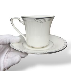 NORITAKE Sterling Cove Coffee Tea Cup Saucer Set For 4 White Silver Bone China